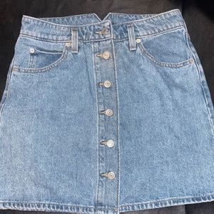 Levi’s denim skirt